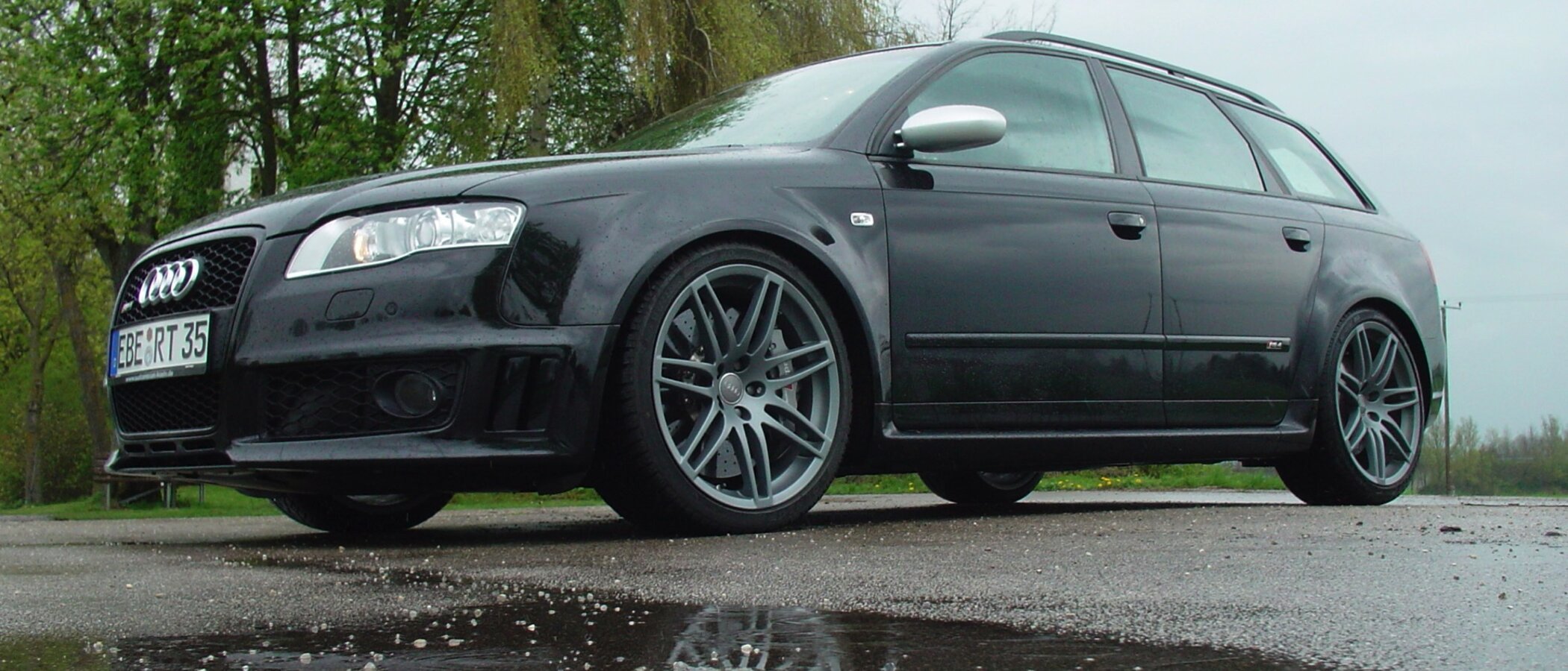 RS4 schwarz mit KW